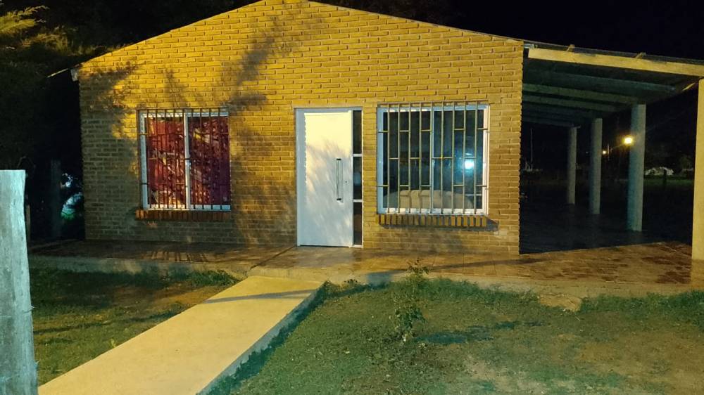Casa en venta con amplio terreno, Gualeguaychú