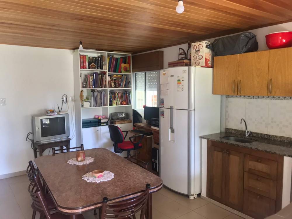 Casa 3 Dormitorios, amplio terreno - Oportunidad de ampliación