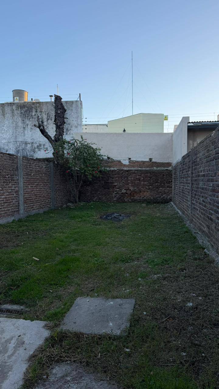 Casa amplia con dos dormitorios