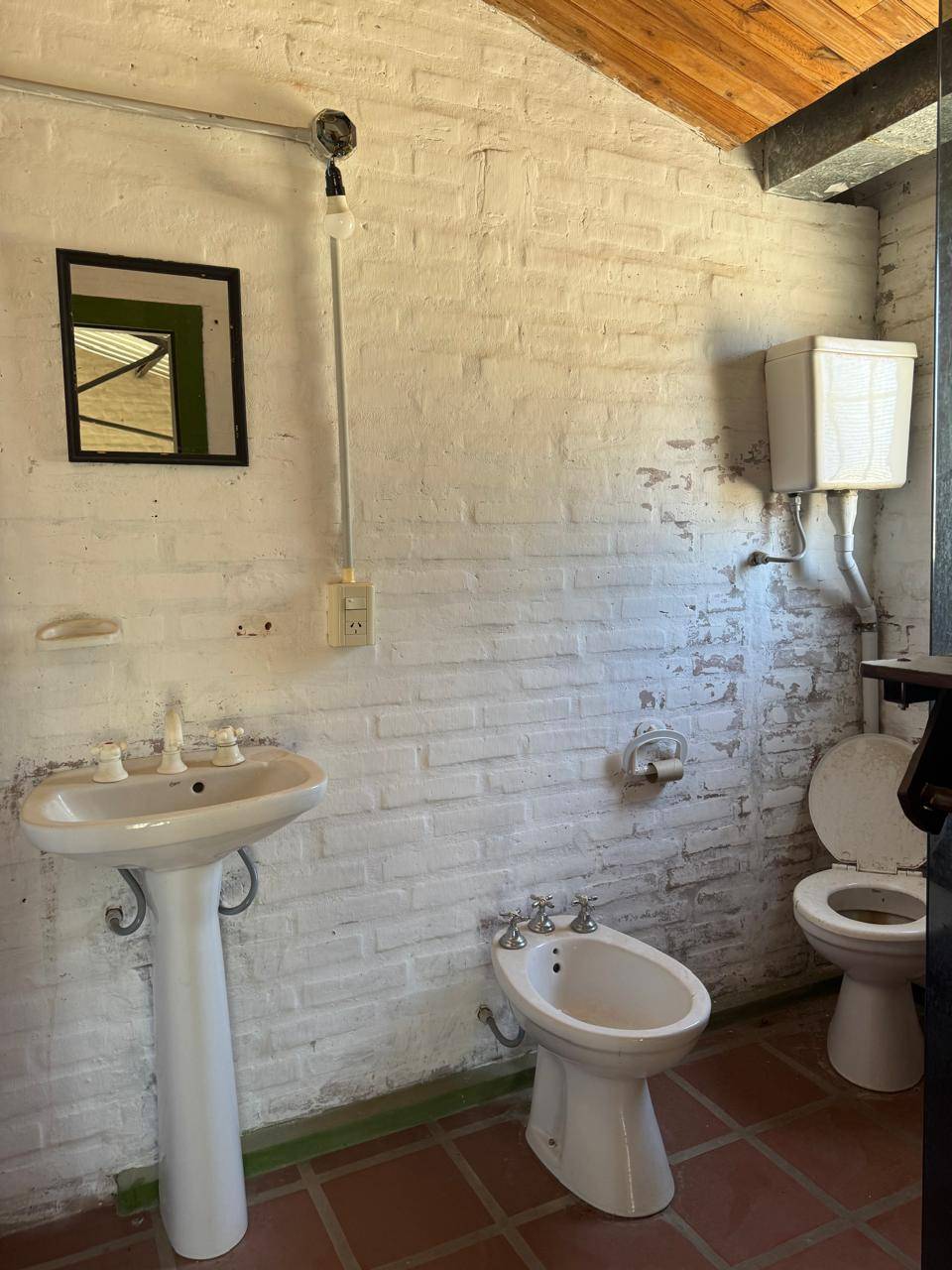 Casa amplia courtet casi Urquiza