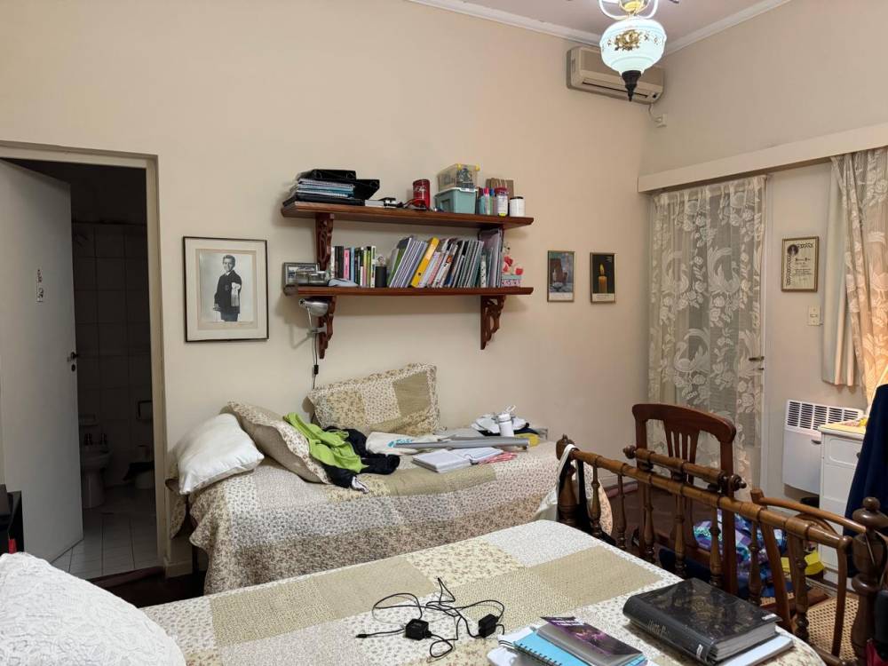 CASA EN TERRENO DE 500 M2 - CENTRO DE LA CIUDAD