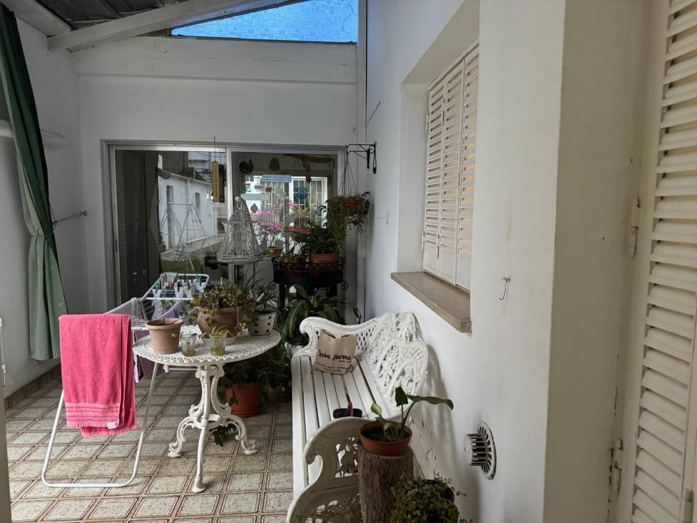 CASA EN TERRENO DE 500 M2 - CENTRO DE LA CIUDAD