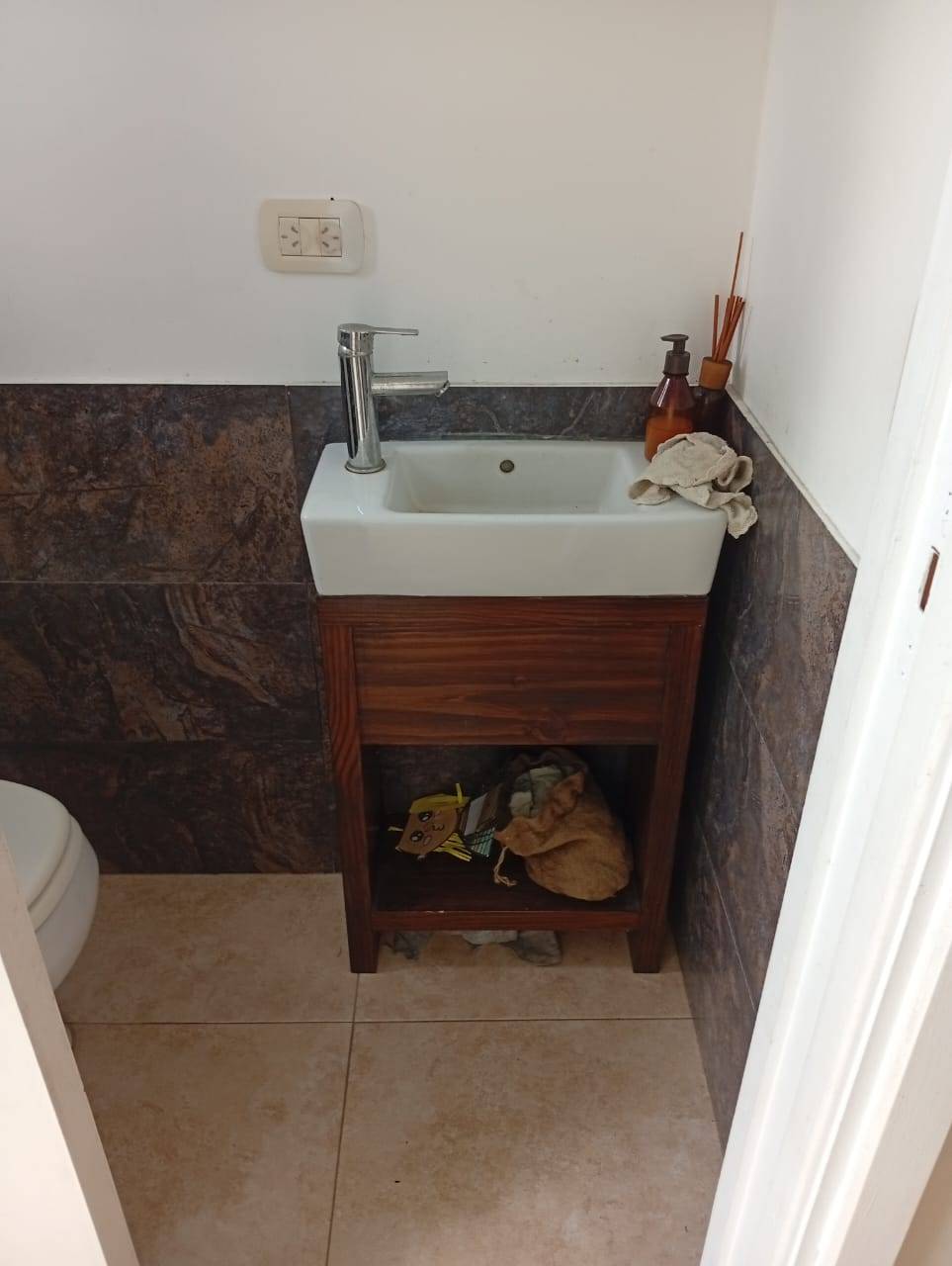 Casa con piscina y vista abierta al campo en Pueblo Belgrano