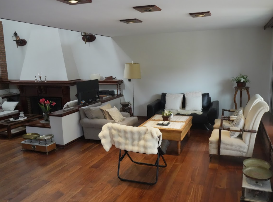 Casa de categoría con vista a la plaza San Martín, Gualeguaychú