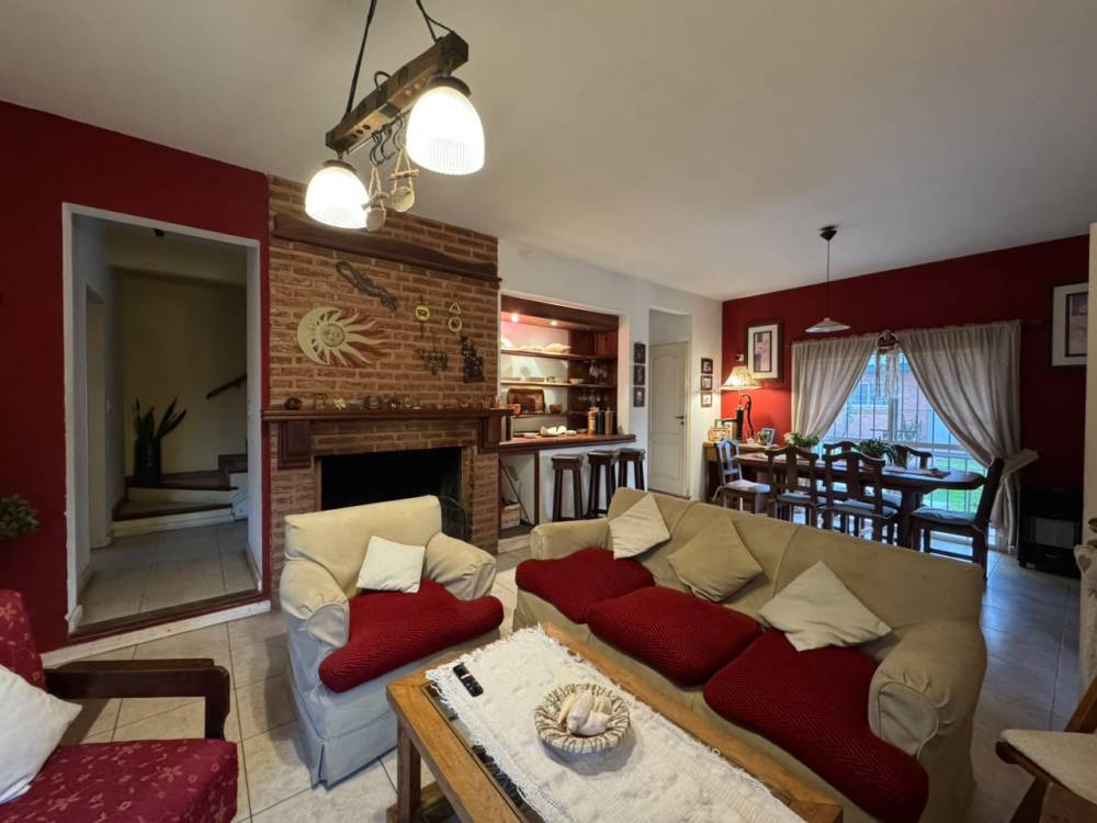 Casa en venta – Barrio Parma