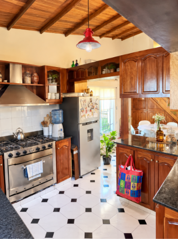 Casa en venta en Barrio Vinelli – Calle Río Nogoyá