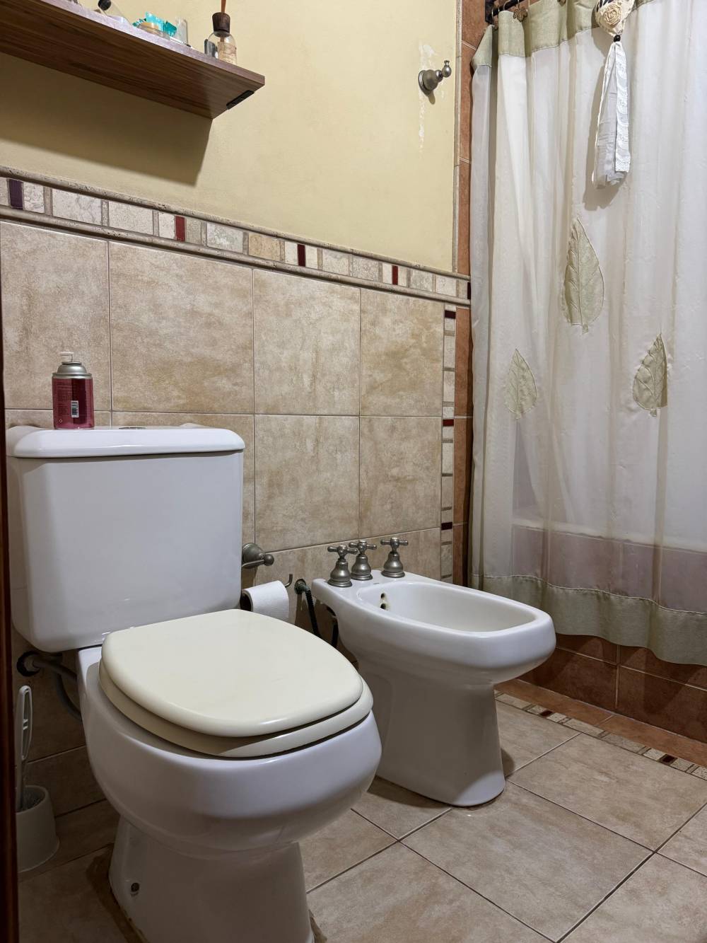 Casa en venta en Pueblo Belgrano sobre lote de 750 m² con pileta y quincho