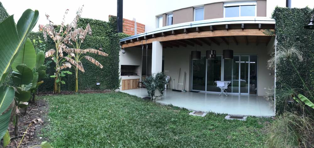 Casa moderna y funcional - Irigoyen al 400