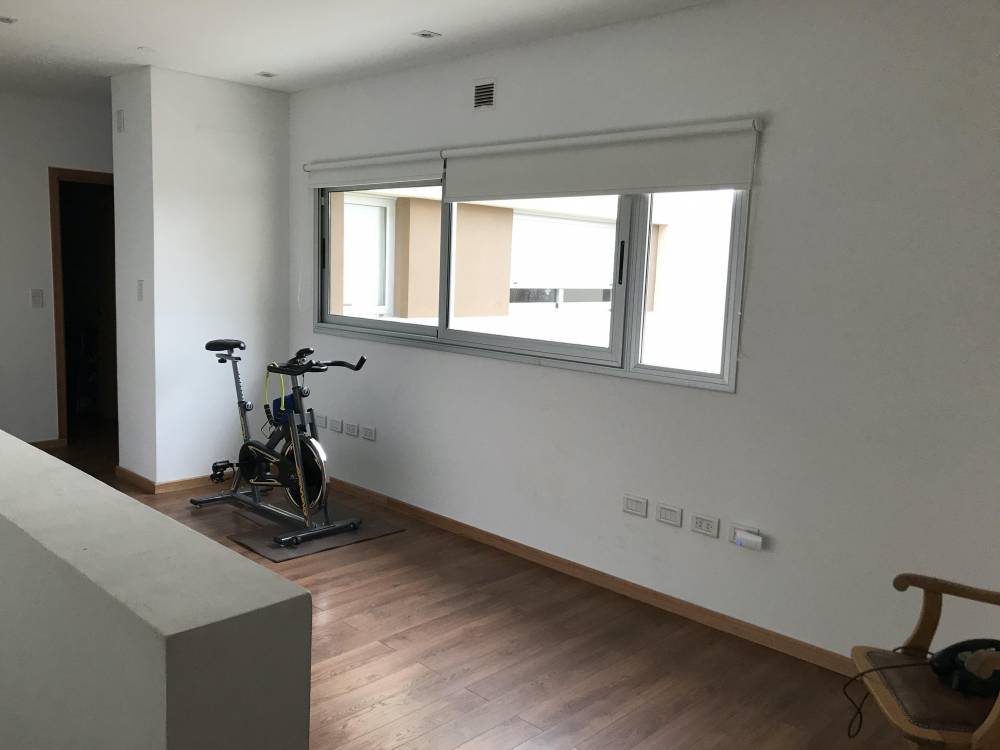 Casa moderna y funcional - Irigoyen al 400