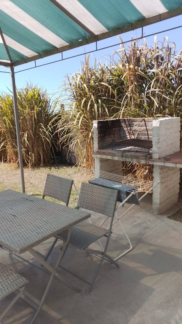 Casa quinta con piletas y casas de huéspedes – Ideal para Disfrutar