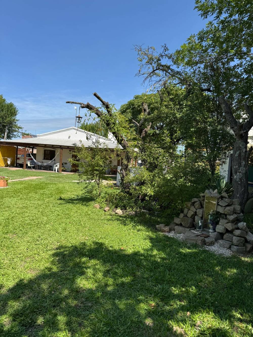 Casa quinta con piletas y casas de huéspedes – Ideal para Disfrutar