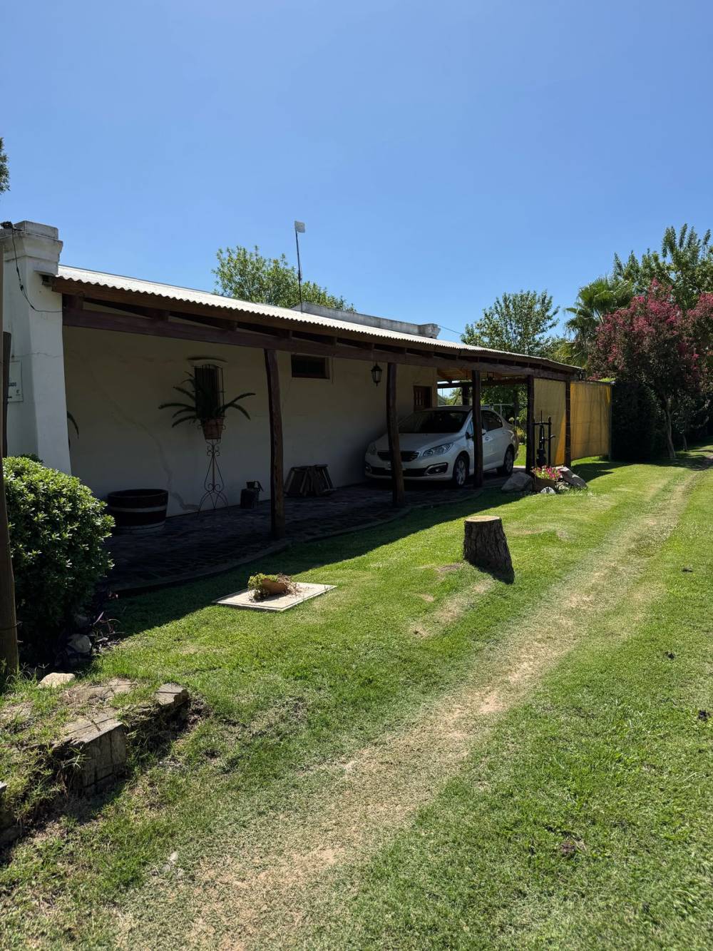 Casa quinta con piletas y casas de huéspedes – Ideal para Disfrutar