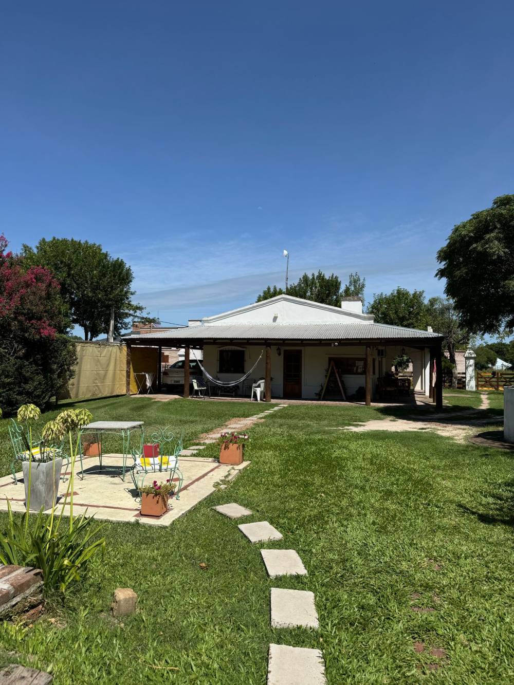 Casa quinta con piletas y casas de huéspedes – Ideal para Disfrutar