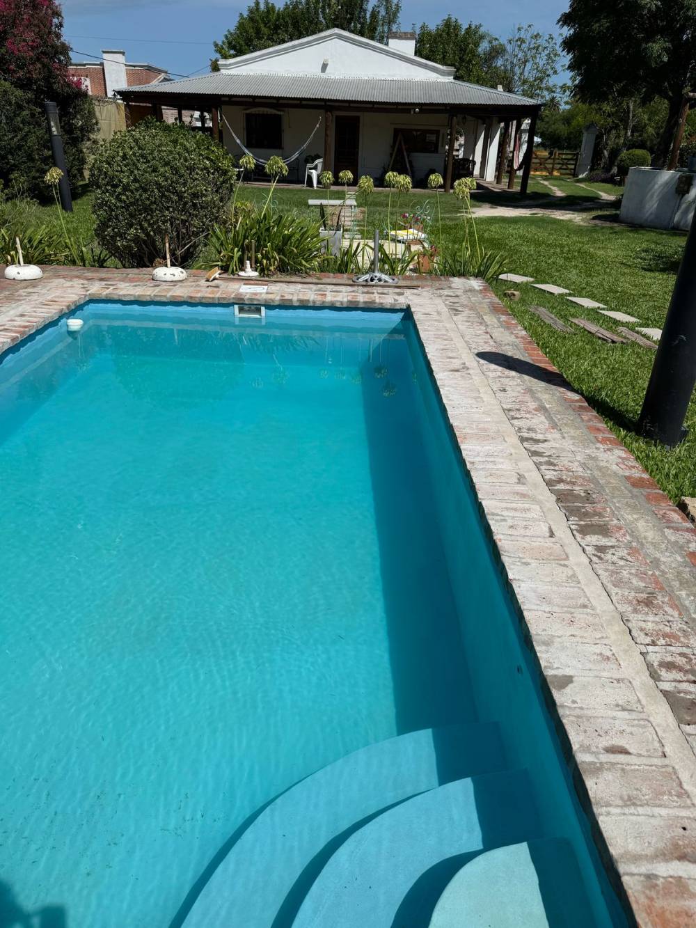 Casa quinta con piletas y casas de huéspedes – Ideal para Disfrutar