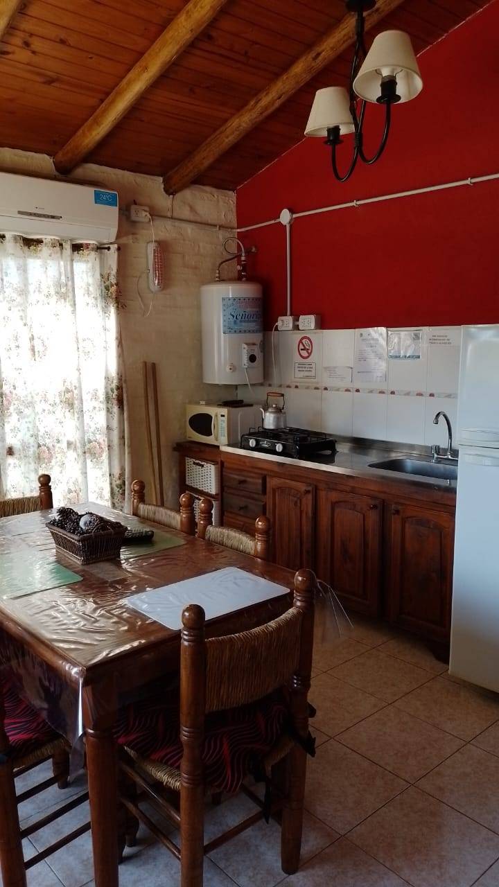 Casa quinta con piletas y casas de huéspedes – Ideal para Disfrutar