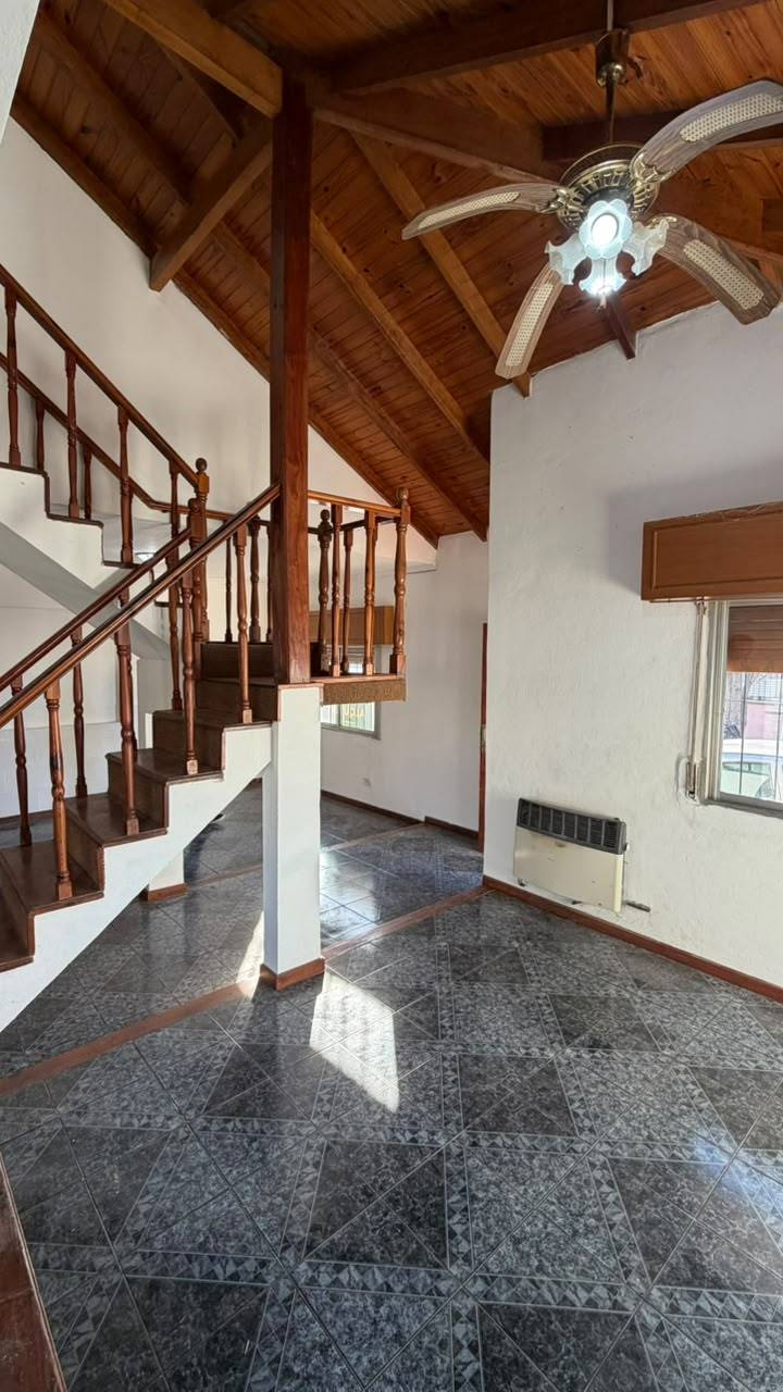 Casa tres dormitorios