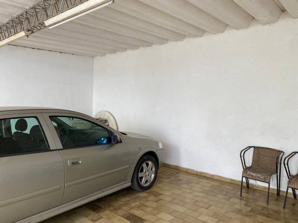 Casa y galpón en Venta - Barrio Parma. Sobre calle Urquiza