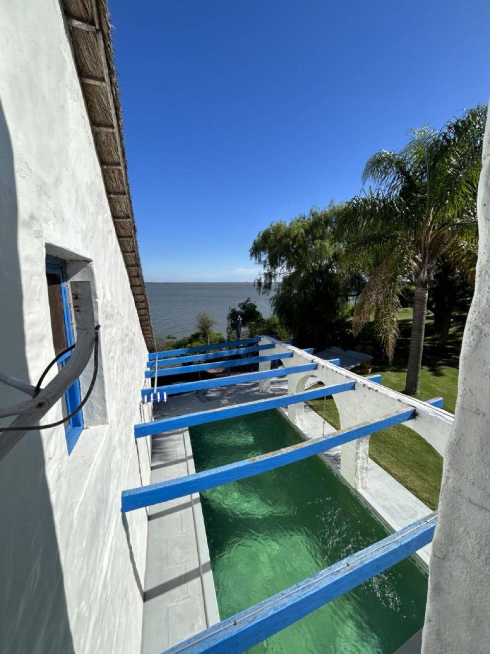 Chacra de 6 hectáreas con 130 metros de costa sobre el Río Uruguay, Fray Bentos, Uruguay