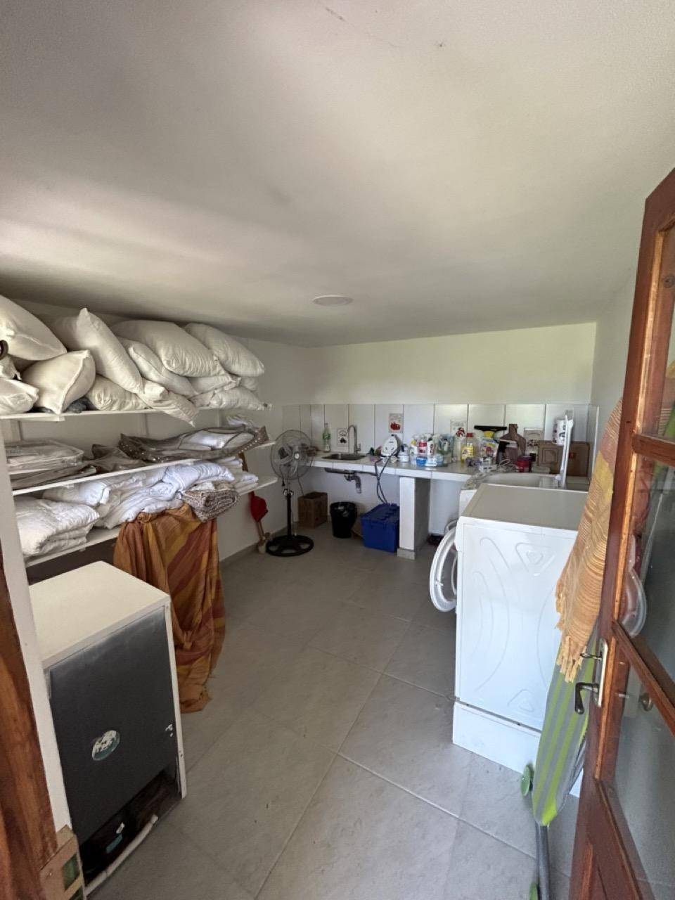 Chacra de 6 hectáreas con 130 metros de costa sobre el Río Uruguay, Fray Bentos, Uruguay