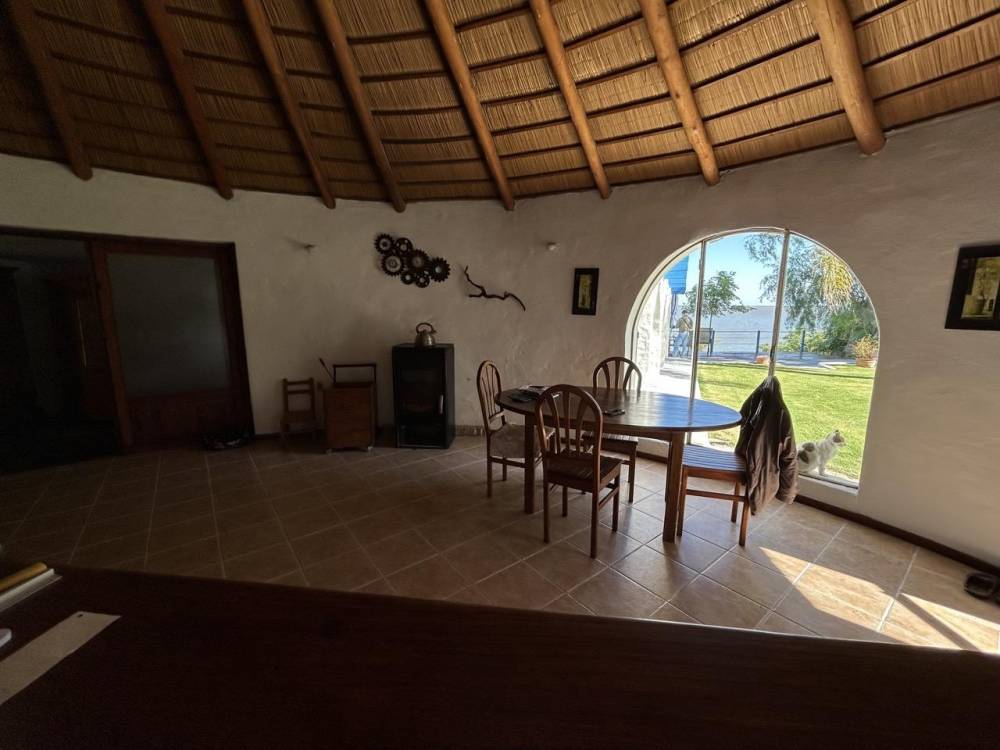 Chacra de 6 hectáreas con 130 metros de costa sobre el Río Uruguay, Fray Bentos, Uruguay