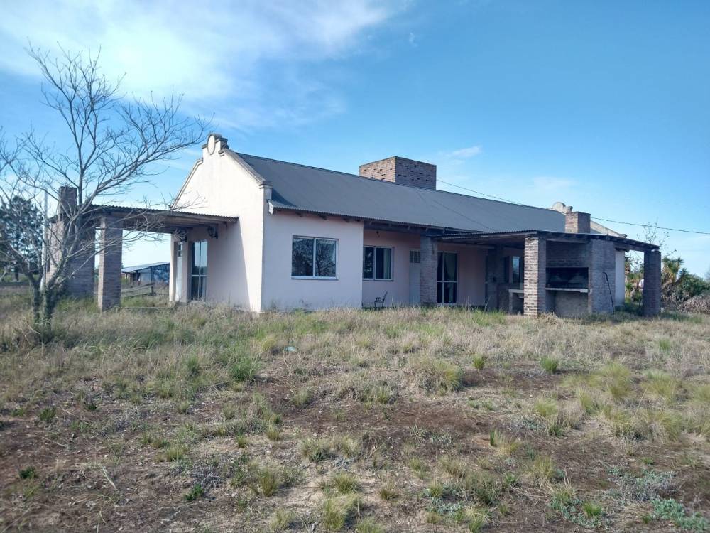 COMPLEJO TURISTICO, CAMINO A ÑANDUBAYSAL