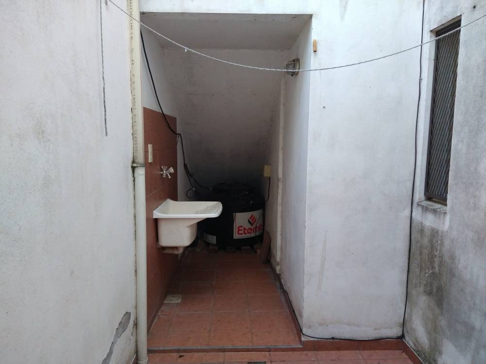 DEPARTAMENTOS EN ESQUINA AGUADO Y CONCORDIA