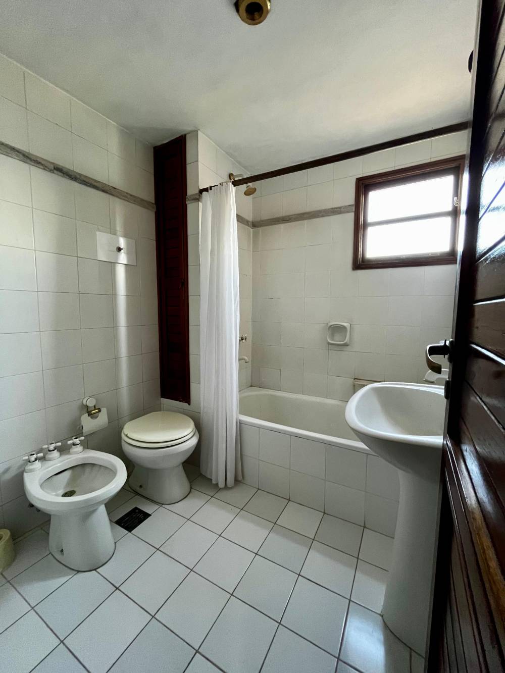 Departamento amplio 3 dormitorios, dos baño, terraza