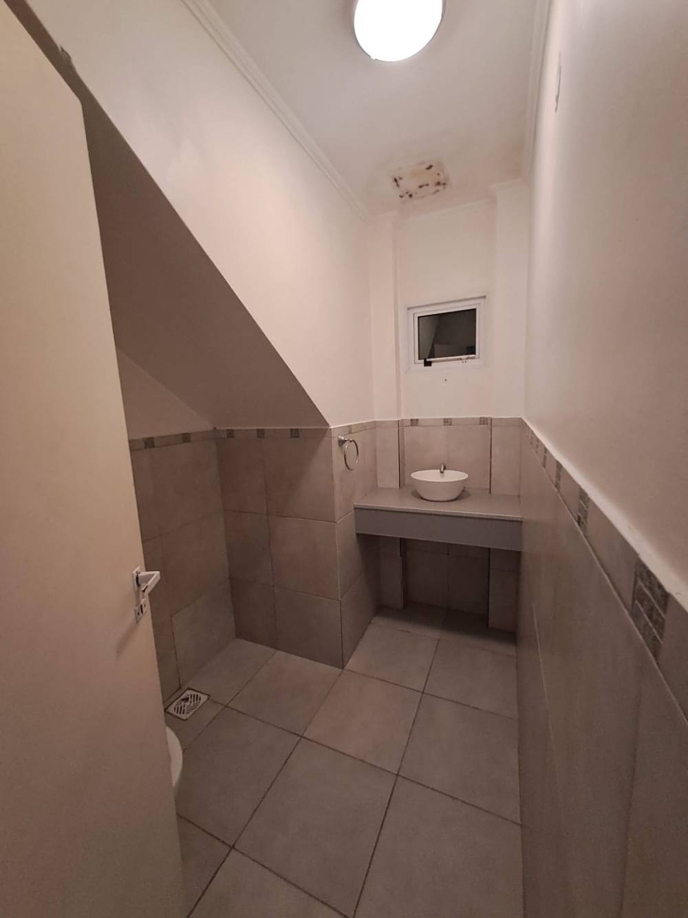 Duplex en excelente estado, listo para habitar