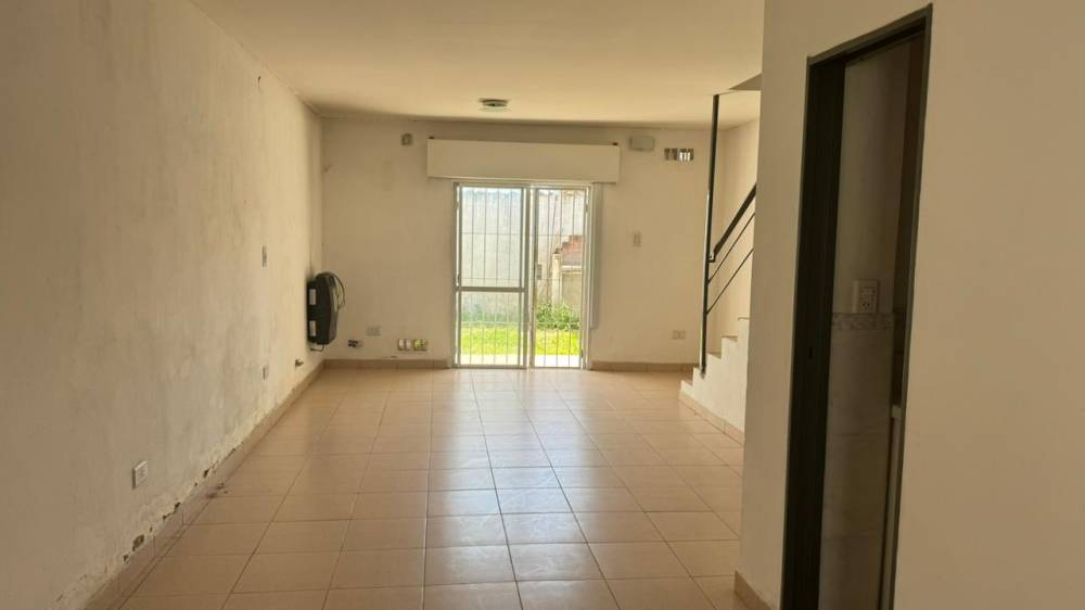 Duplex en alquiler Palacios 812