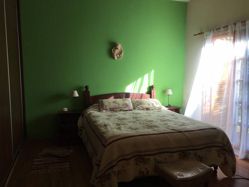 Propiedad de 2 plantas con quincho, piscina y cochera