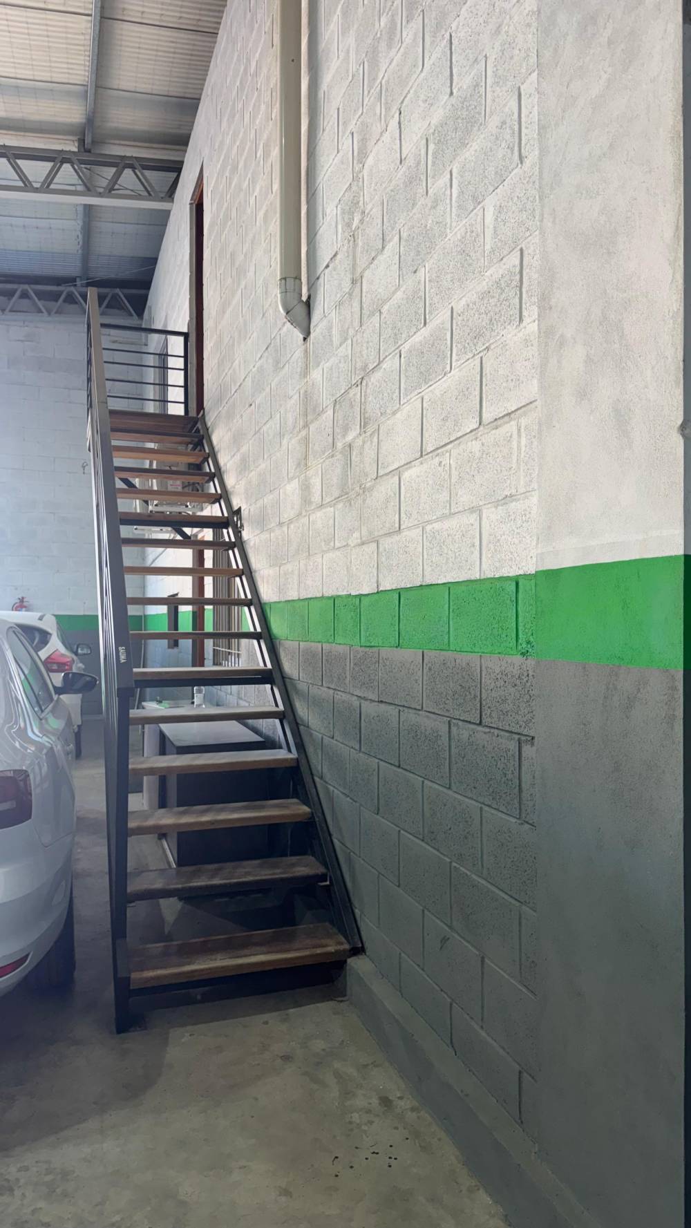 Galpón en venta sobre Primera Junta