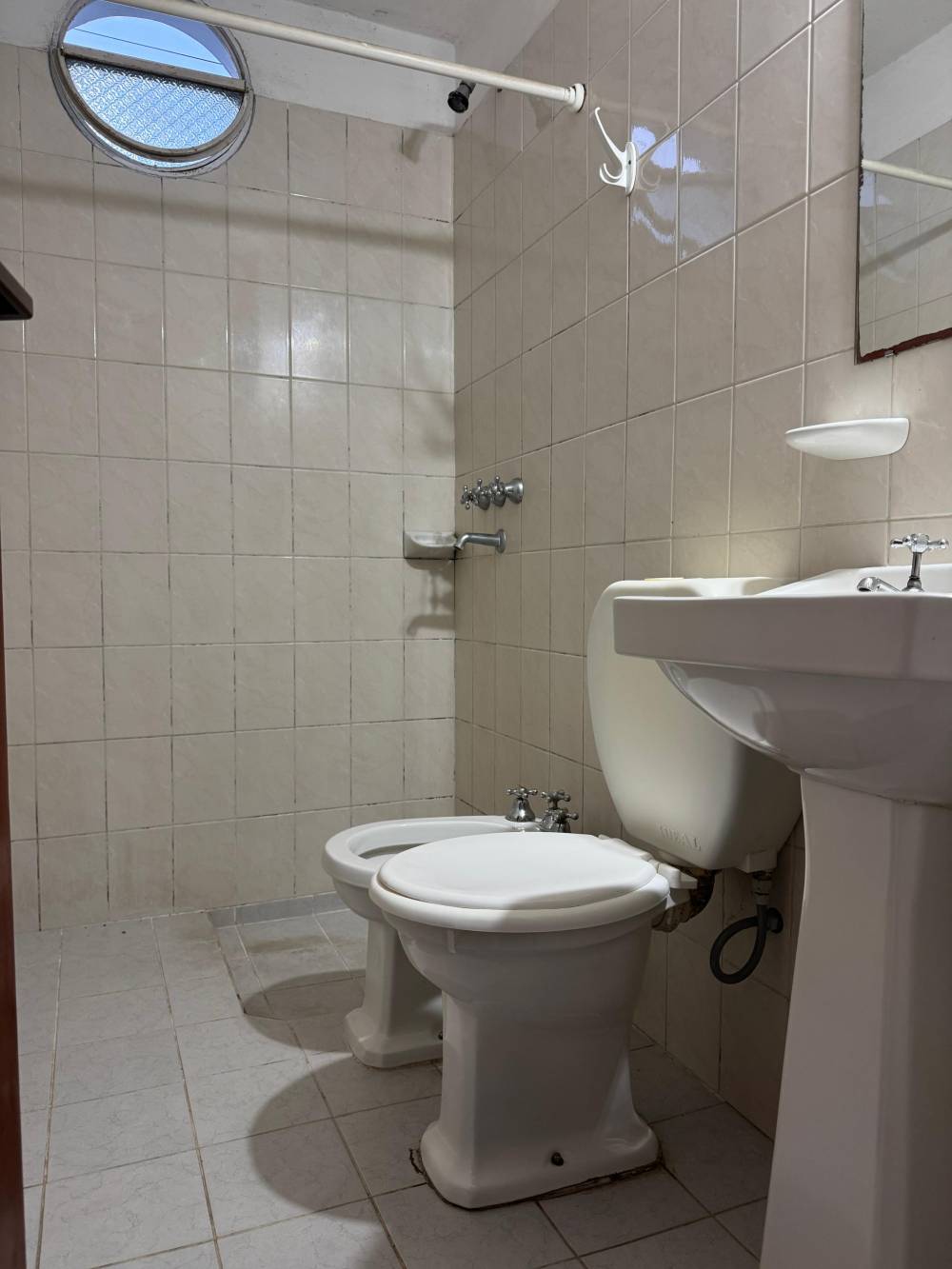 Gran oportunidad, 2 departamentos ideal para renta.