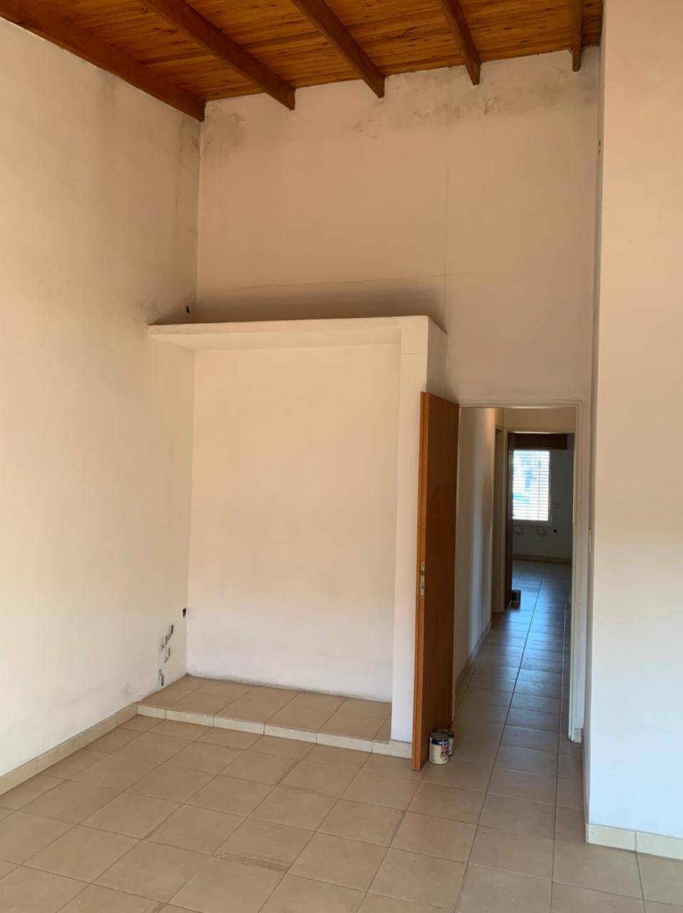 Casa de 2 plantas en excelente ubicación céntrica