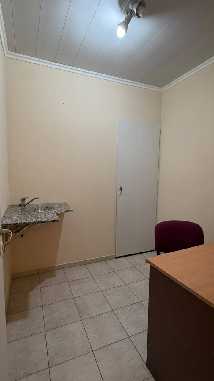 Local Oficina y/o Consultorio