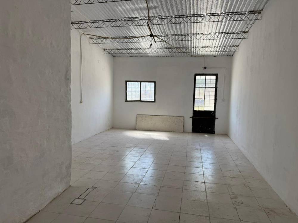 Local Primera Junta 370