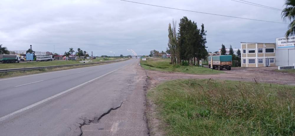 Lote de 4931 m² sobre Ruta 14 – Gualeguaychú