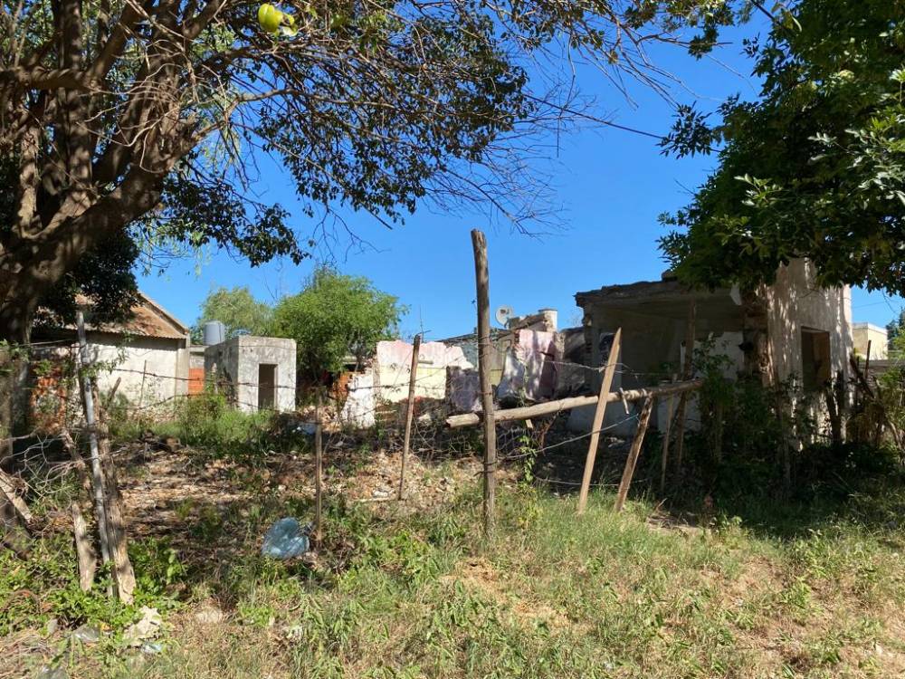 TERRENO EN ESQUINA SAN JUAN Y GUTENBERG