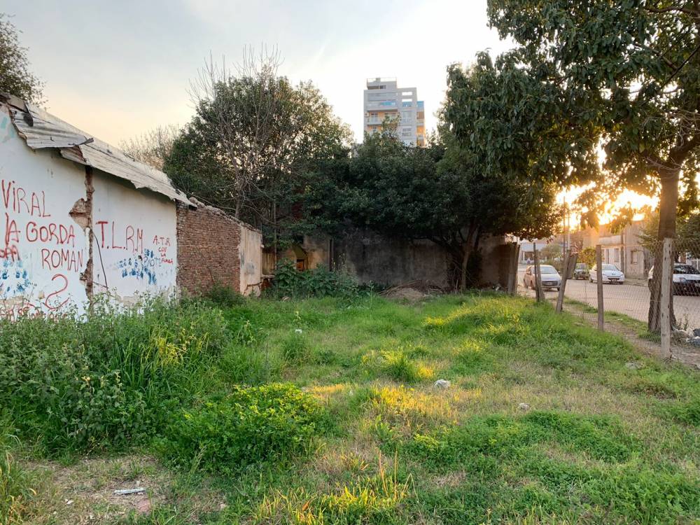 Lote de 225 m² con Excelente Ubicación — Moreno y Doello Jurado