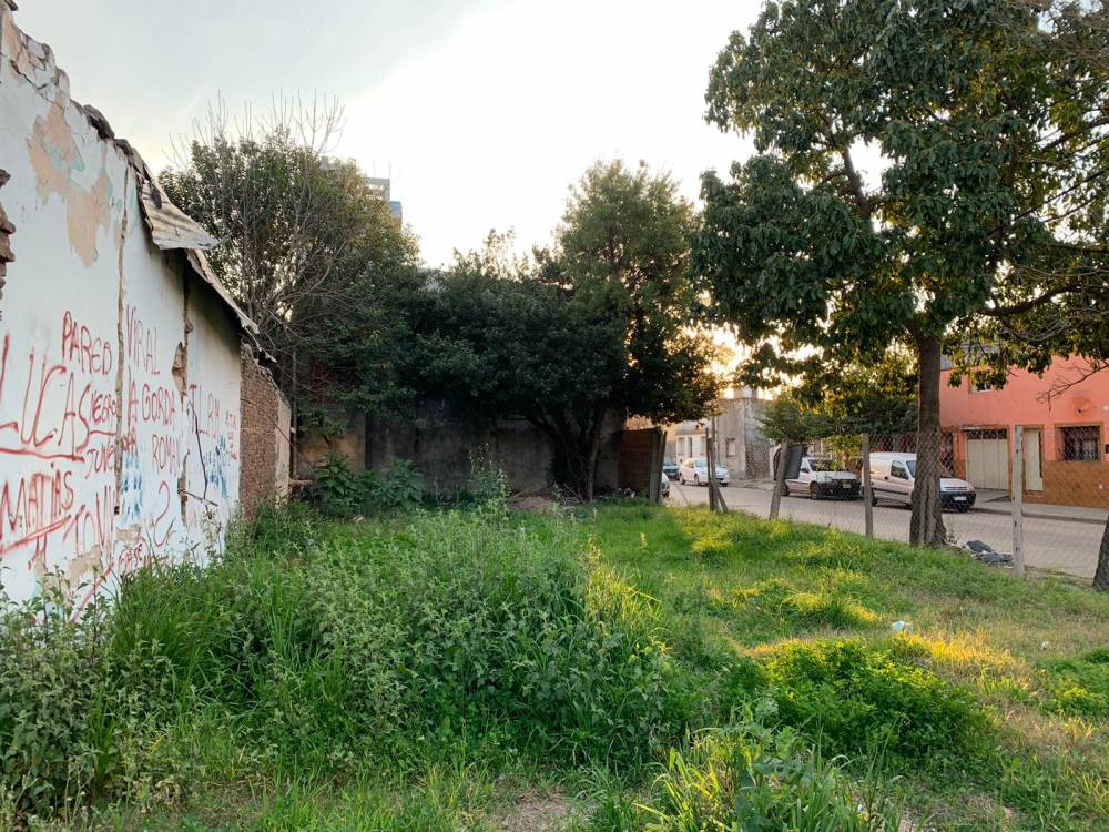 Lote de 225 m² con Excelente Ubicación — Moreno y Doello Jurado