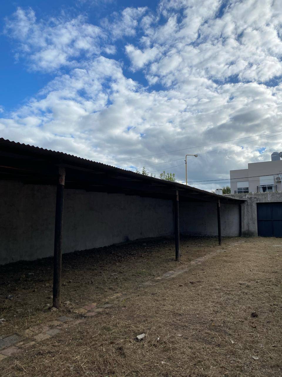 TERRENO SOBRE CALLE HERNÁNDEZ - ZONA HOSPITAL 