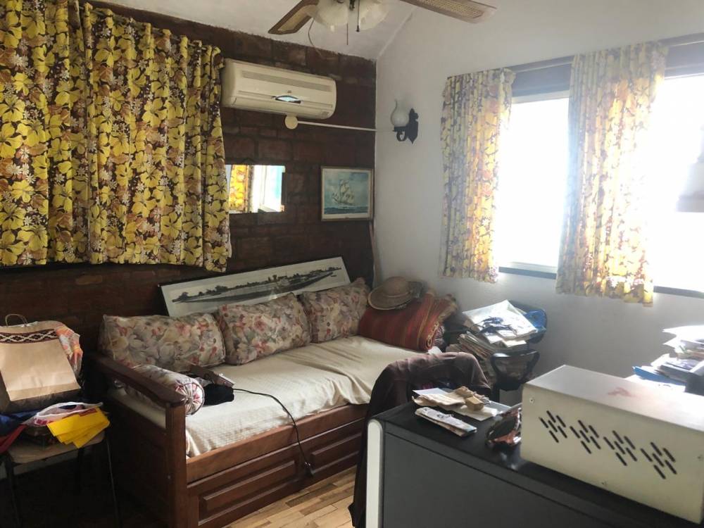 Casa y galpón en Venta - Barrio Parma. Sobre calle Urquiza