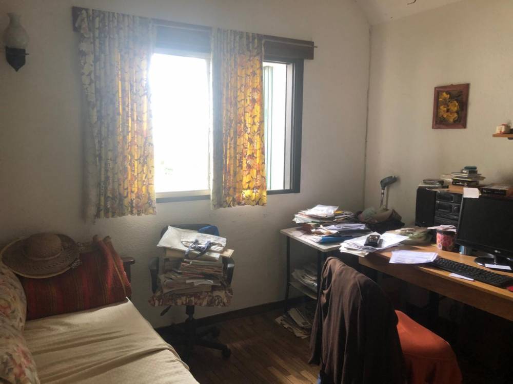 Casa y galpón en Venta - Barrio Parma. Sobre calle Urquiza