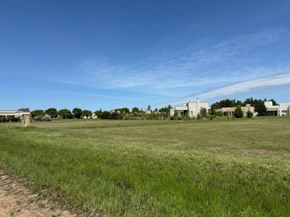 Venta de terreno en Prados de la Adelina, con financiación, Gualeguaychú
