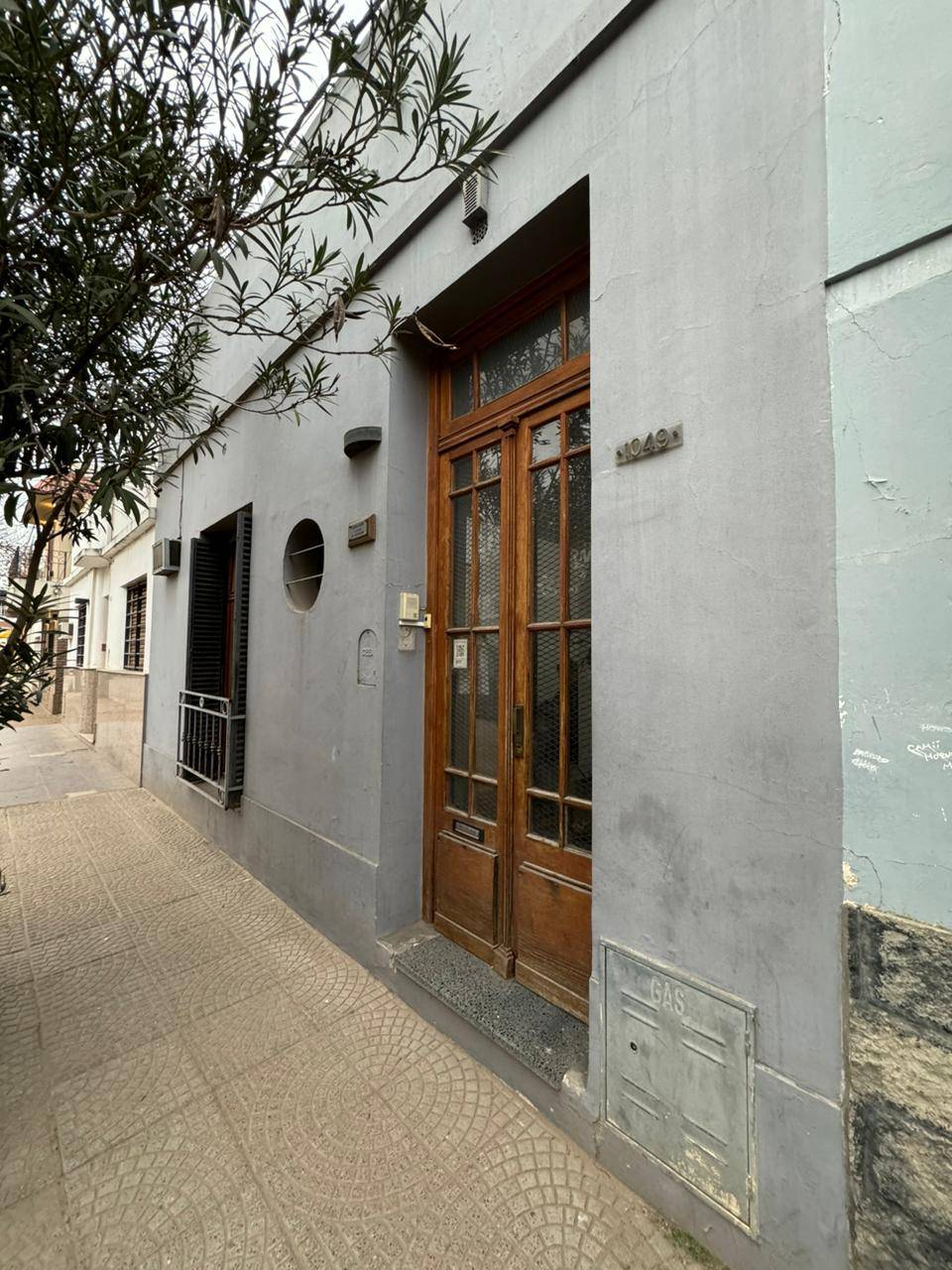 Casa + Locales Comerciales en el Centro de Gualeguaychú