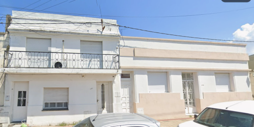 Amplia casa con dos departamentos – Zona céntrica de Gualeguaychú