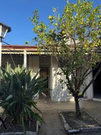 Amplia casa con dos departamentos – Zona céntrica de Gualeguaychú