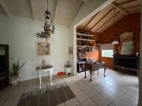 Casa 3 dormitorios con parque y pileta en Pueblo Belgrano | Se evalúa permuta