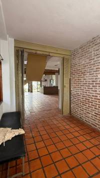 Casa con espacios amplios 