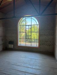 Casa amplia courtet casi Urquiza