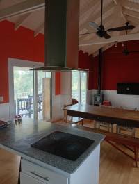 Casa con piscina y vista abierta al campo en Pueblo Belgrano